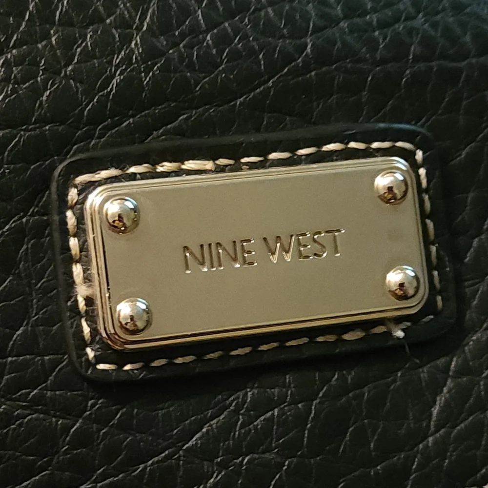 Nine West sleek stylish